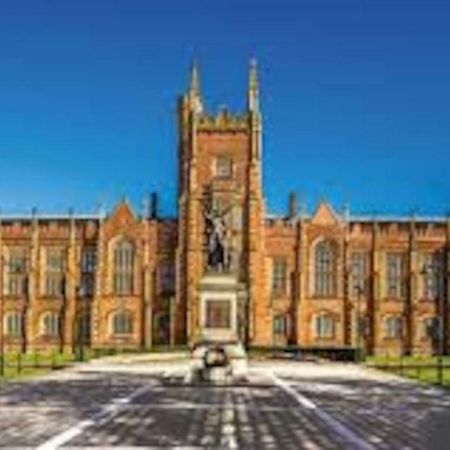 Queens Quarter Townhouse 1 Belfast Bagian luar foto