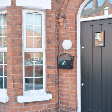Queens Quarter Townhouse 1 Belfast Bagian luar foto
