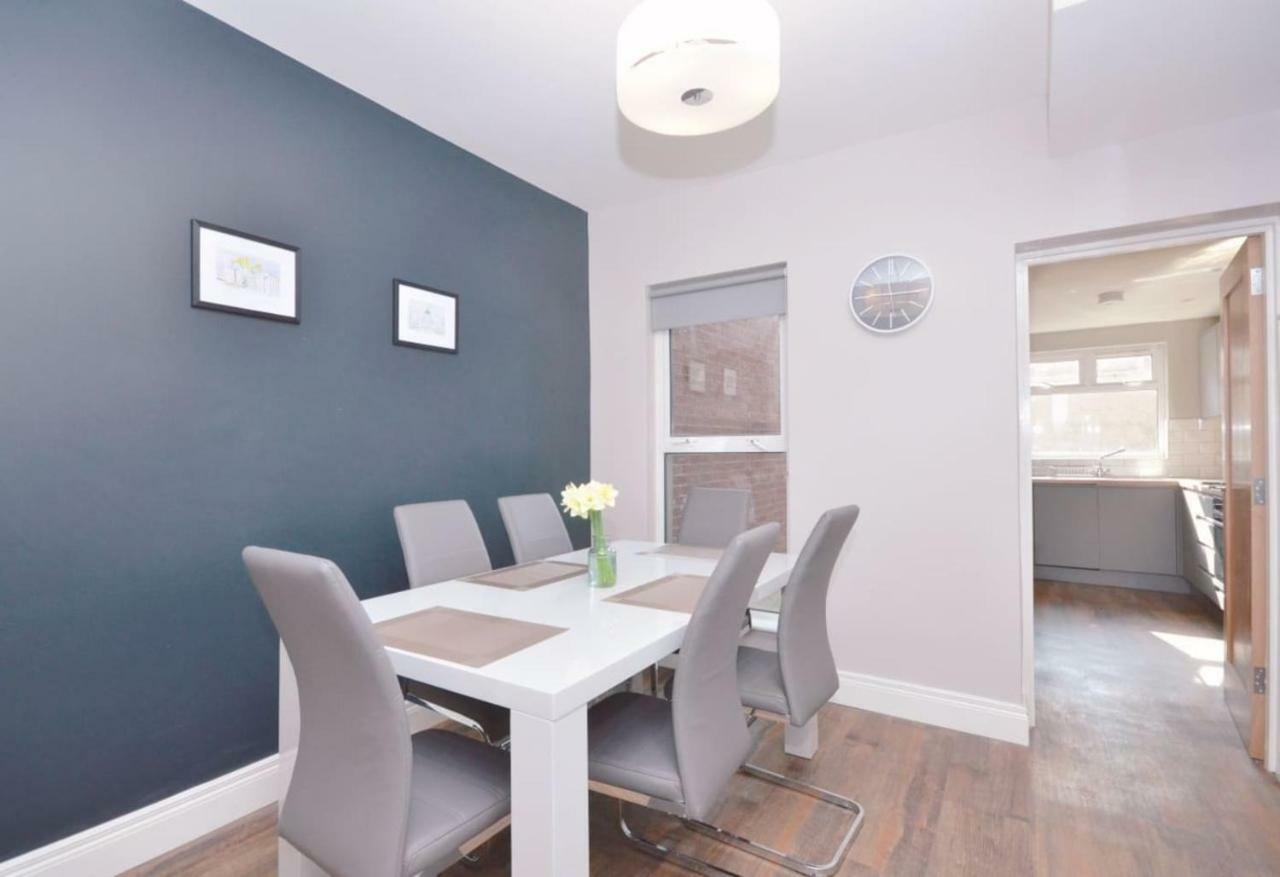 Queens Quarter Townhouse 1 Belfast Bagian luar foto