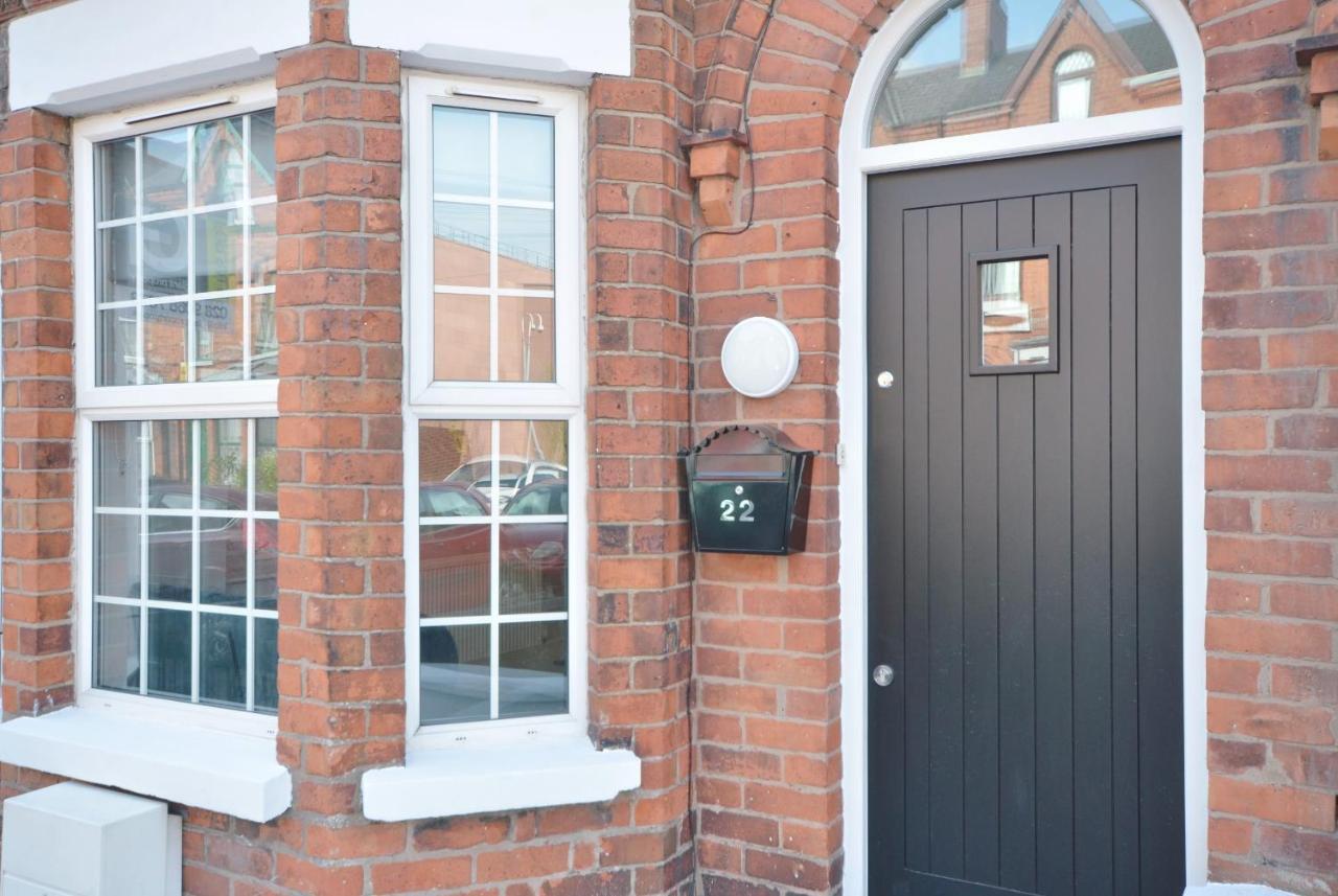 Queens Quarter Townhouse 1 Belfast Bagian luar foto