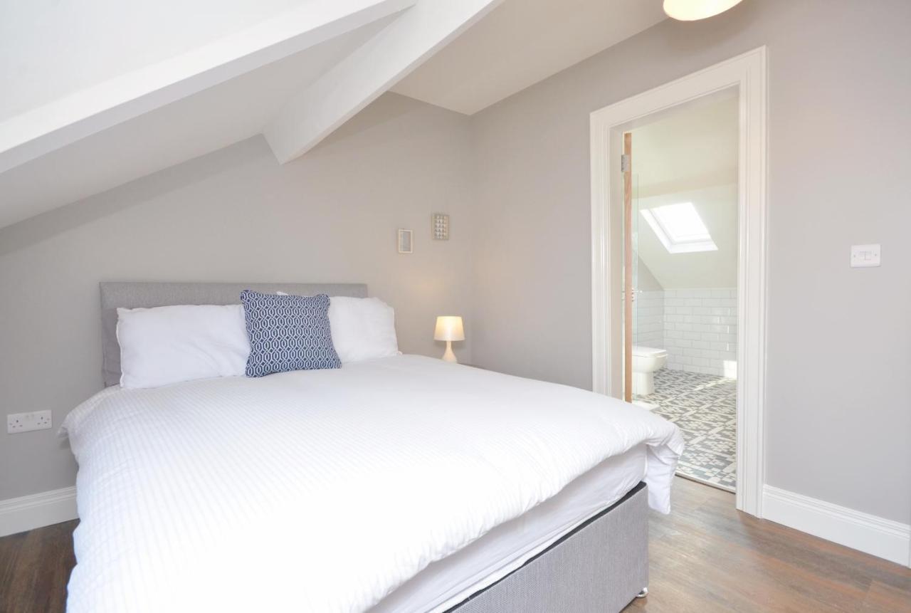 Queens Quarter Townhouse 1 Belfast Bagian luar foto